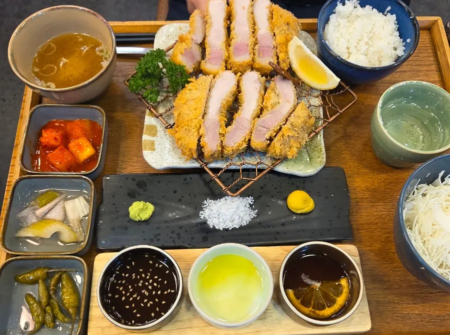 Premium special loin katsu with a thin coating