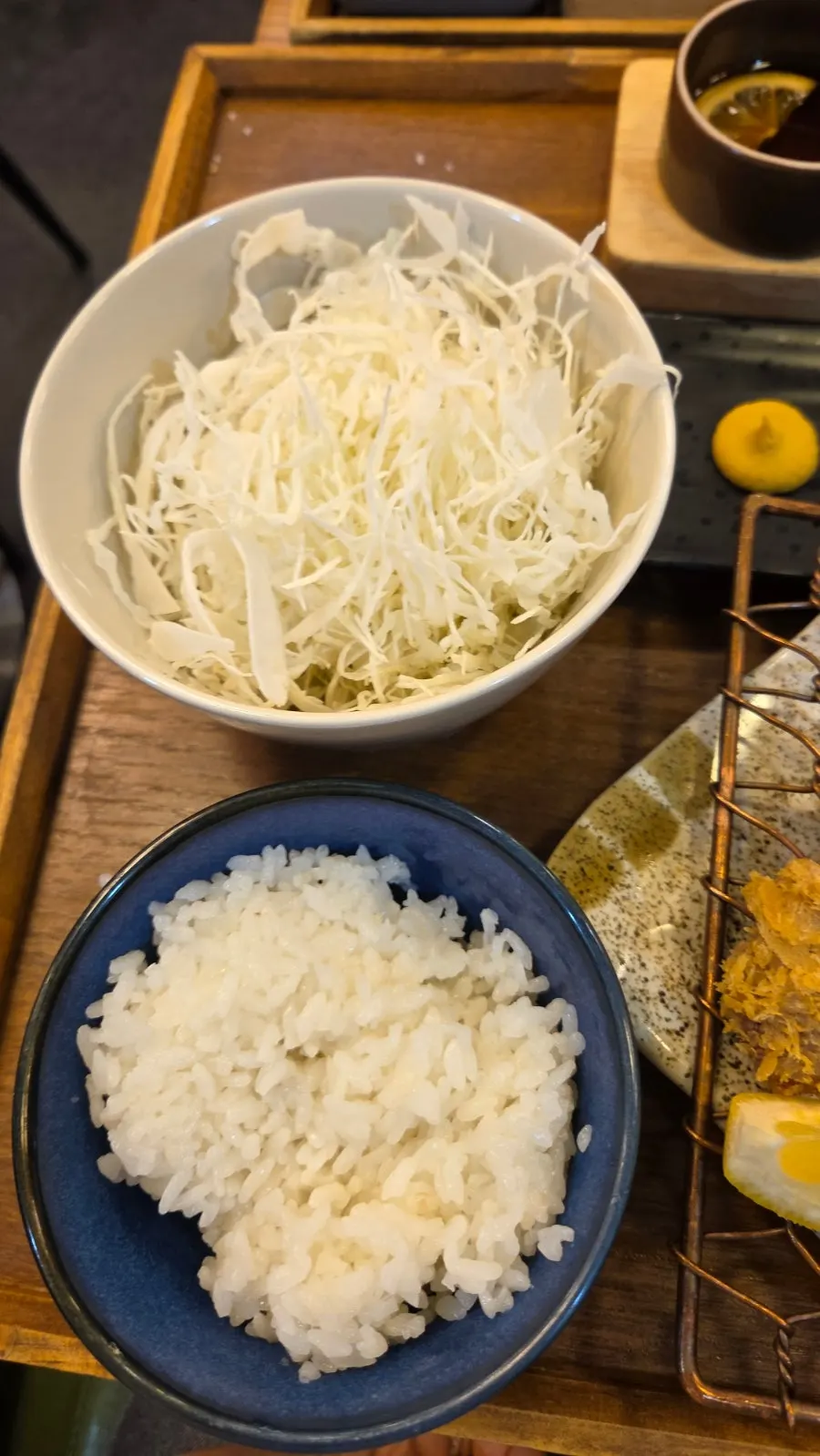 Tonkatsu with rice and cabbage