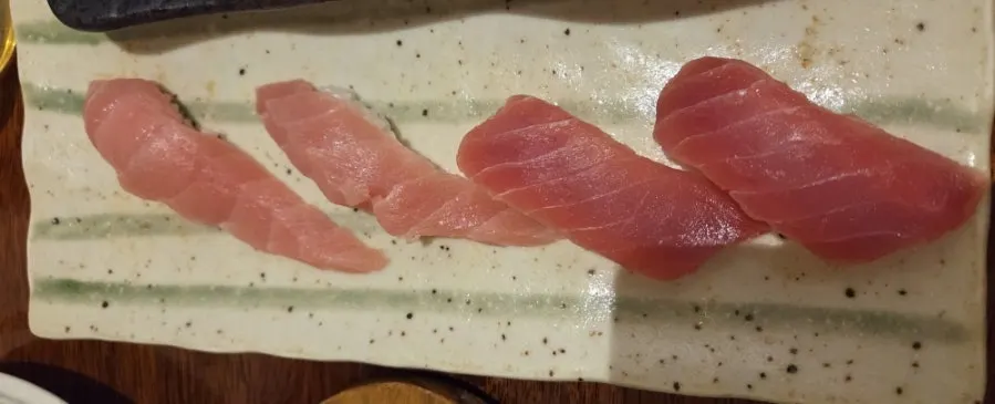 Tuna sashimi in assorted cuts