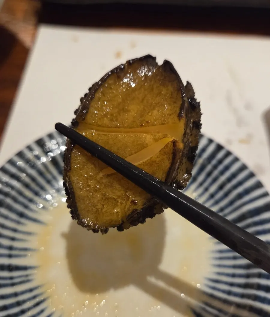 Fried shrimp and grilled abalone
