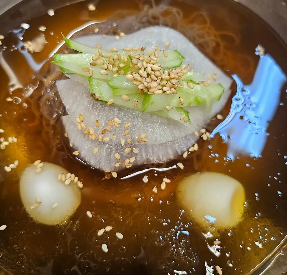 마무리로 주문한 냉면