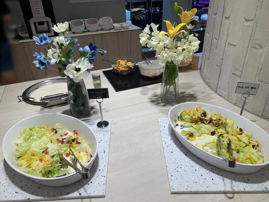 Smoked duck and meat dishes at the salad bar