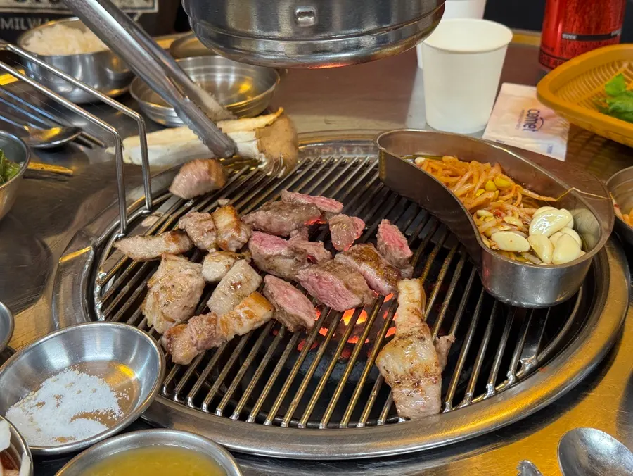 된장찌개와 기본 콩나물국