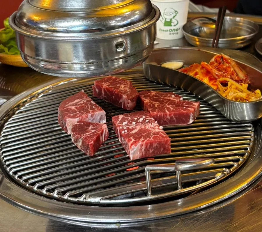 연탄불에 굽는 고기