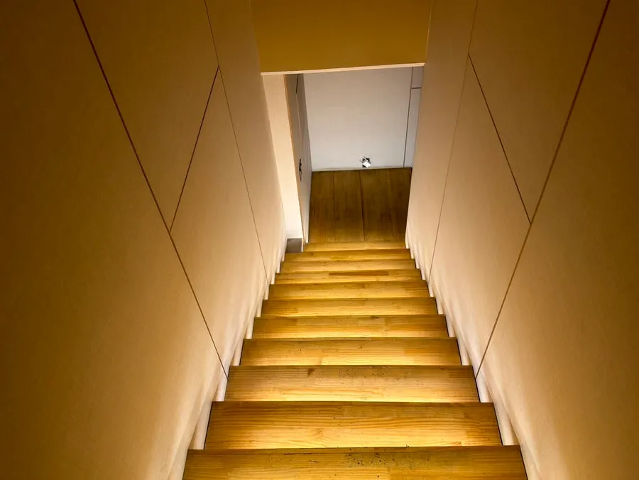 Stairway entrance down to Gak Seoul's basement level