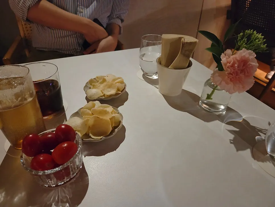各首爾調酒與吧台氛圍