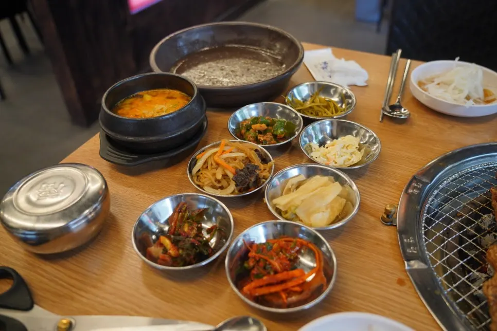 Doenjang jjigae served alongside rice