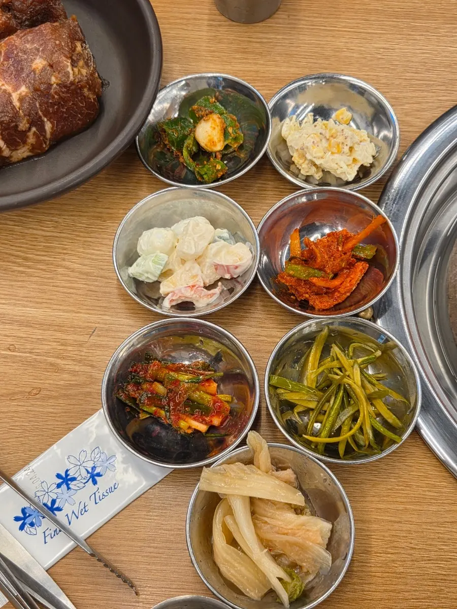 직접 부쳐낸 바삭한 부추전