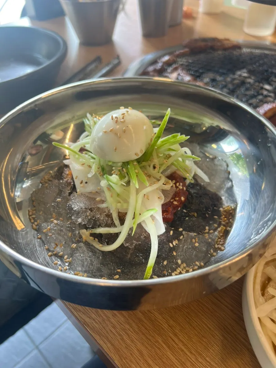 Bibim naengmyeon served with icy broth
