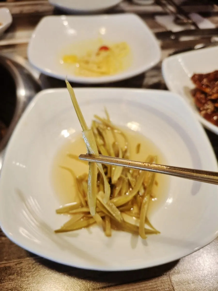 Pickled garlic stems that suited the writer's taste perfectly
