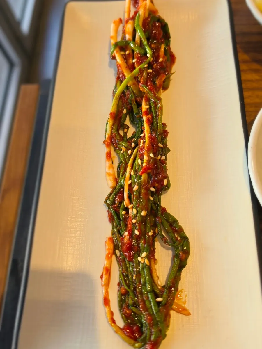 Table setting after ordering the lunch special