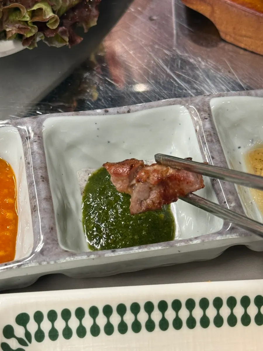 동죽이 가득한 된장찌개