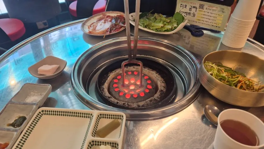 Charcoal brazier with intense heat
