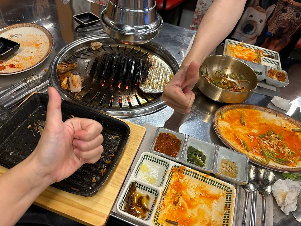 싹싹 비운 감골연탄집 테이블