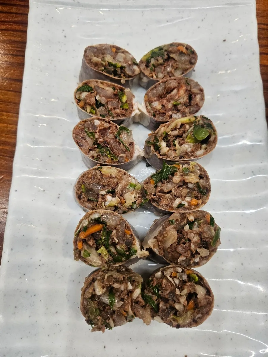 속이 꽉 찬 맛보기순대 단면