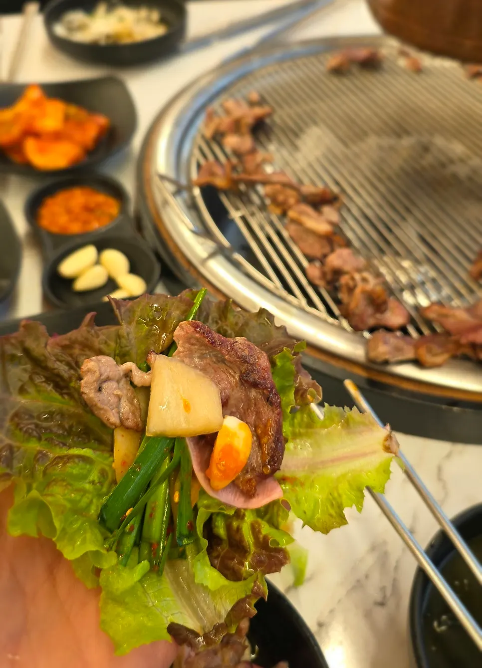 เนื้อเป็ดกินคู่กับเครื่องเคียง