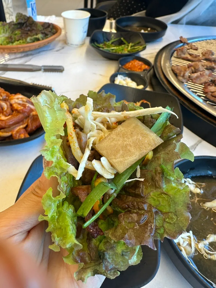 식사를 마무리한 가나안덕 계양점 상차림