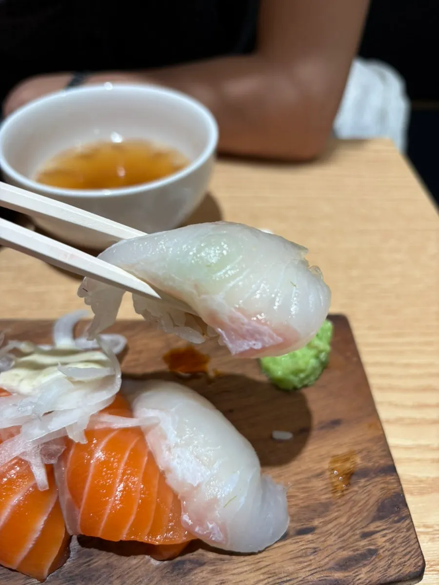강한초밥과 강한특초밥 두 판 비교