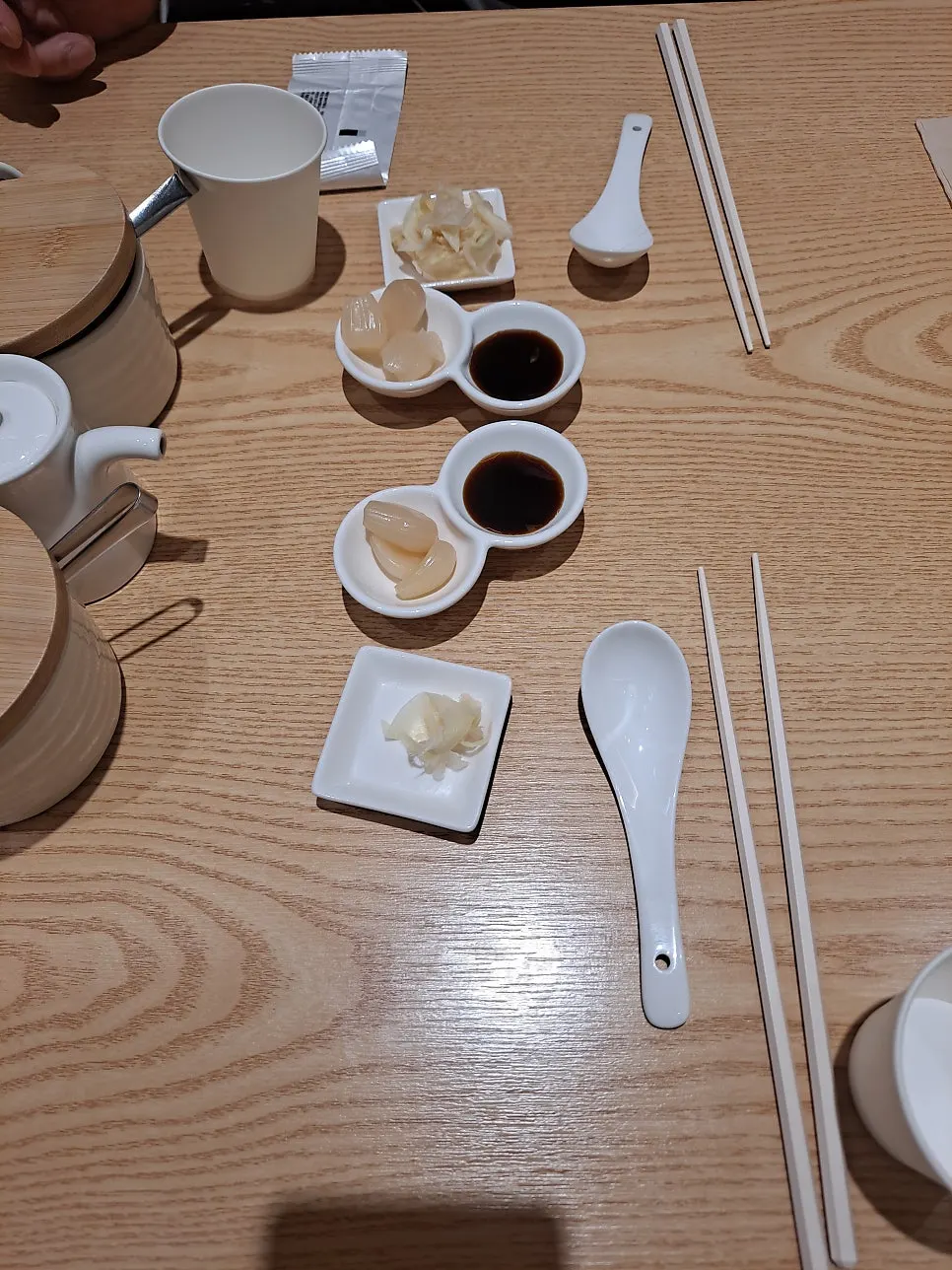 강한초밥 입구 안내