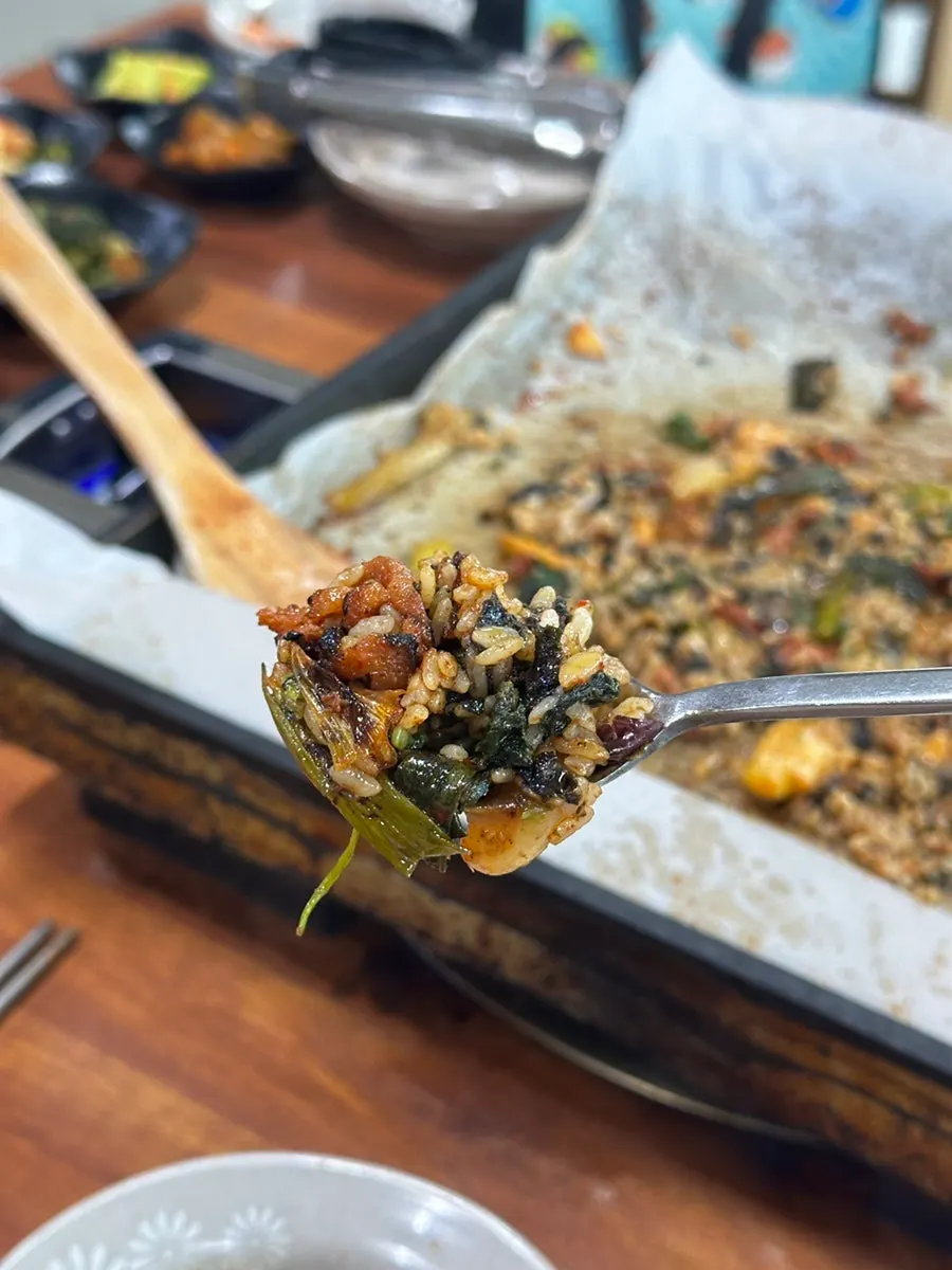 Fried rice stir-fried in the leftover sauce