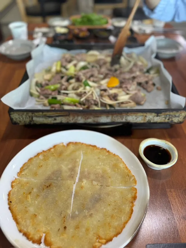 매장에서 주는 꿀꿀이 앞치마