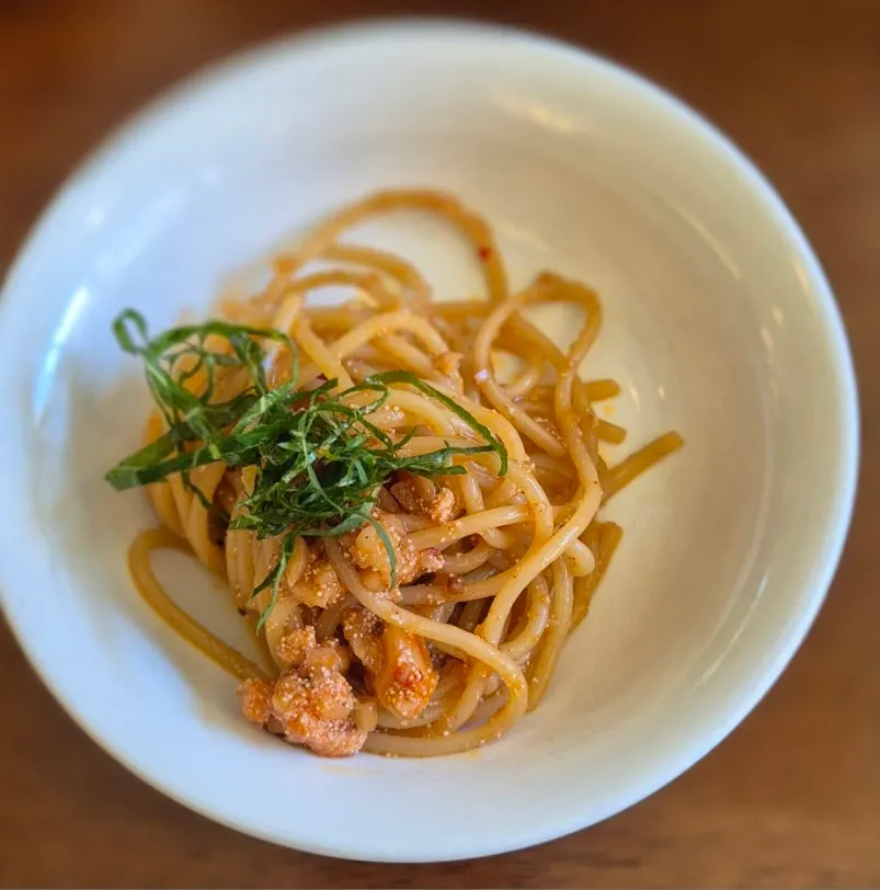 Table setting with Moa Gangnam's pasta dish