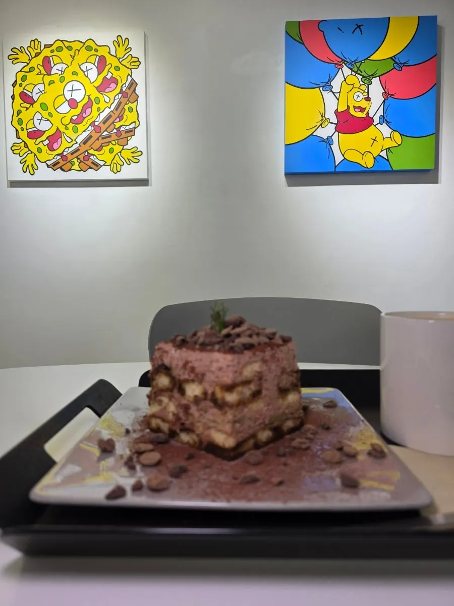 Milk tea and chocolate banana tiramisu cake