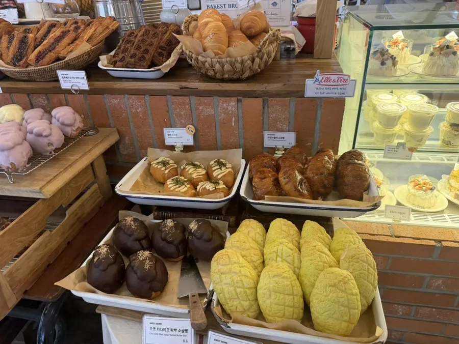Bakery selection at Bakerist Brown