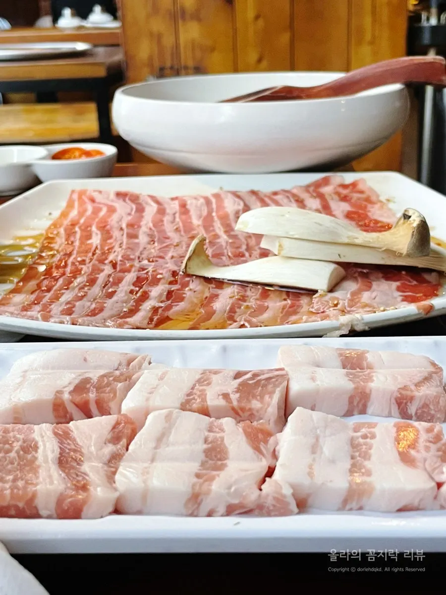Fully set table before the meat is grilled