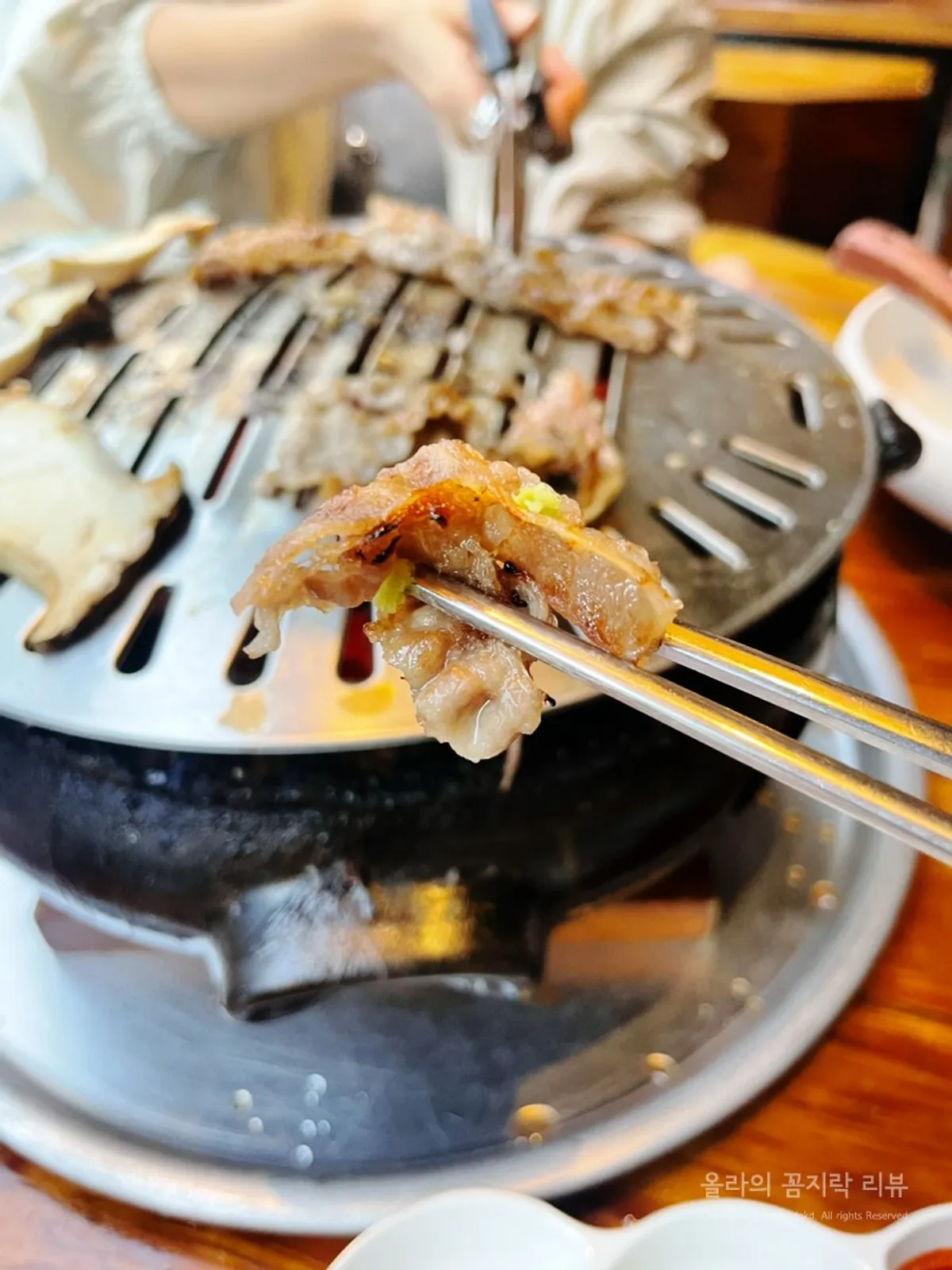 A bowl of naengmyeon with cool broth