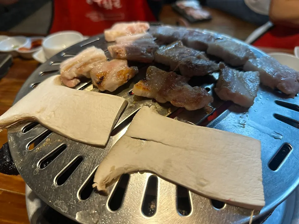 봉우화로 갈매기살 구워지는 모습
