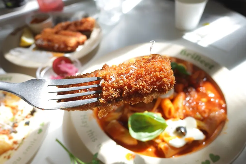 Fried eggplant served with chipotle sauce