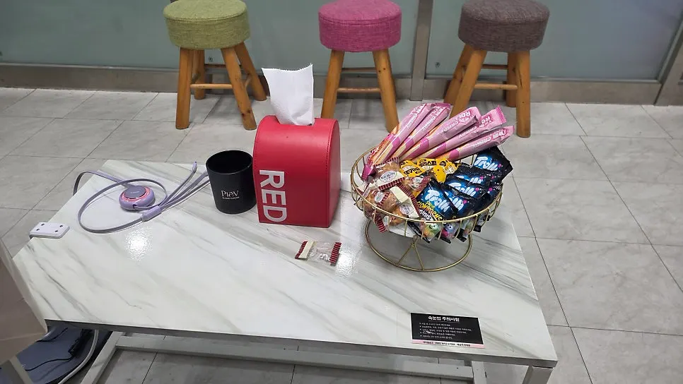 민제이메이크업 강남서초점 브로우바 작업대