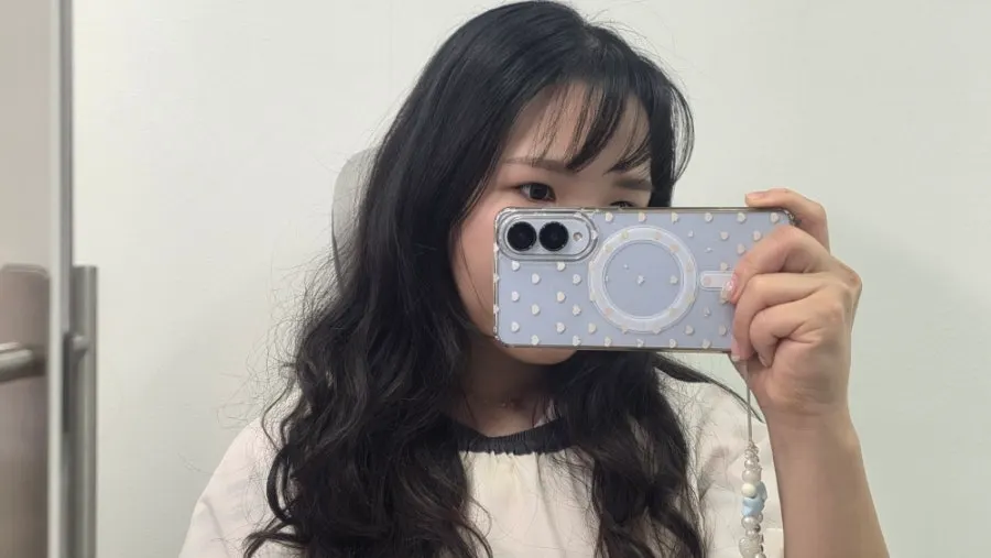 또렷해진 인상의 브로우 메이크업 완성 모습