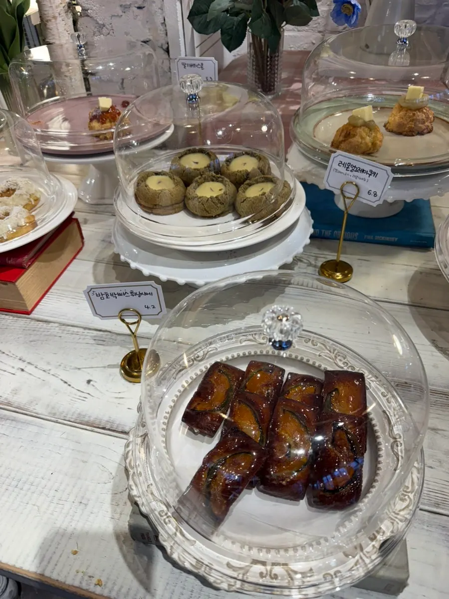 Bakery display at Something About Coffee