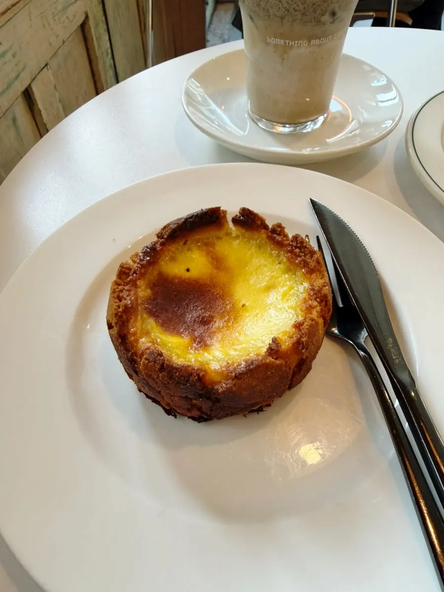 Egg cookie topped with egg