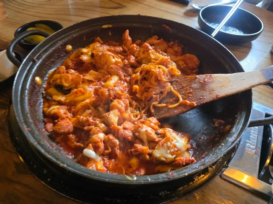 닭갈비전 강남점 식사 마무리 모습