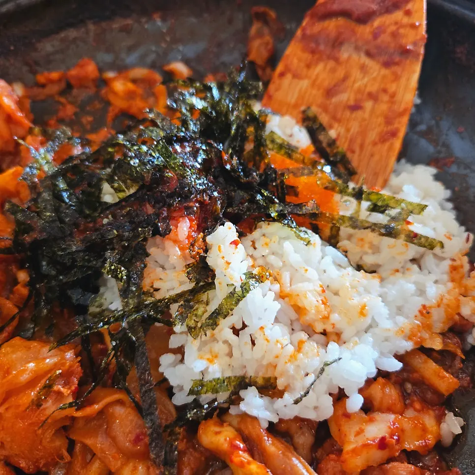 완성된 날치알 볶음밥