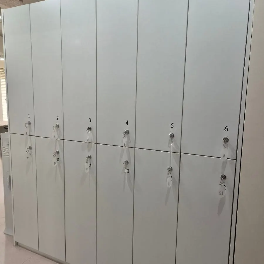 Separate lockers for storing belongings