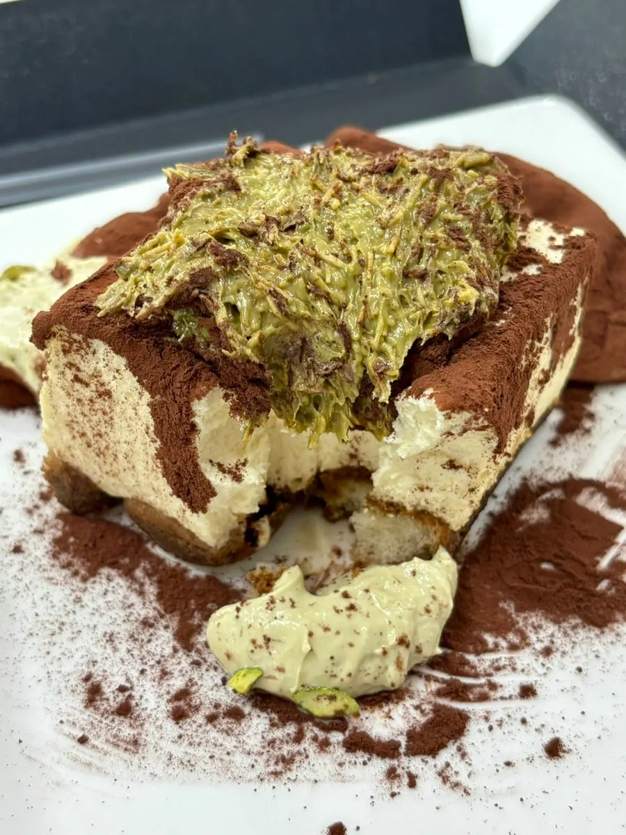 Dubai kadaif inside the tiramisu