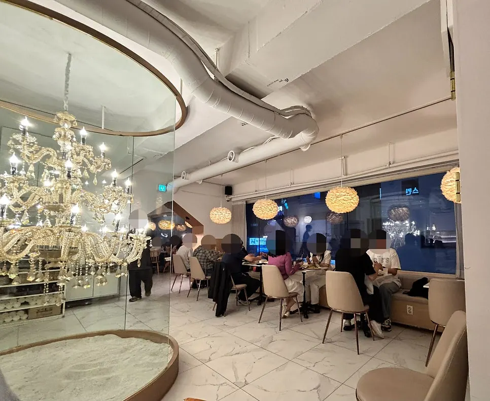 Interior of Eulji Darak, good for a wedding invitation meetup