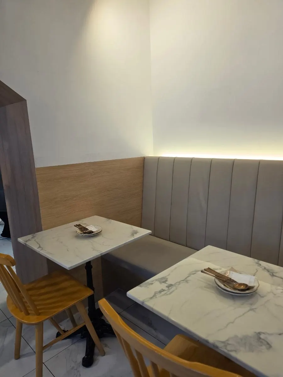 Interior atmosphere at Eulji Darak Gangnam Station