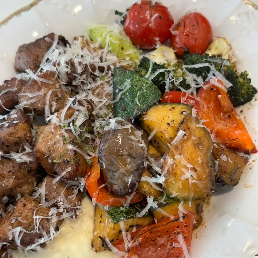 Thick potato sauce accompaniment
