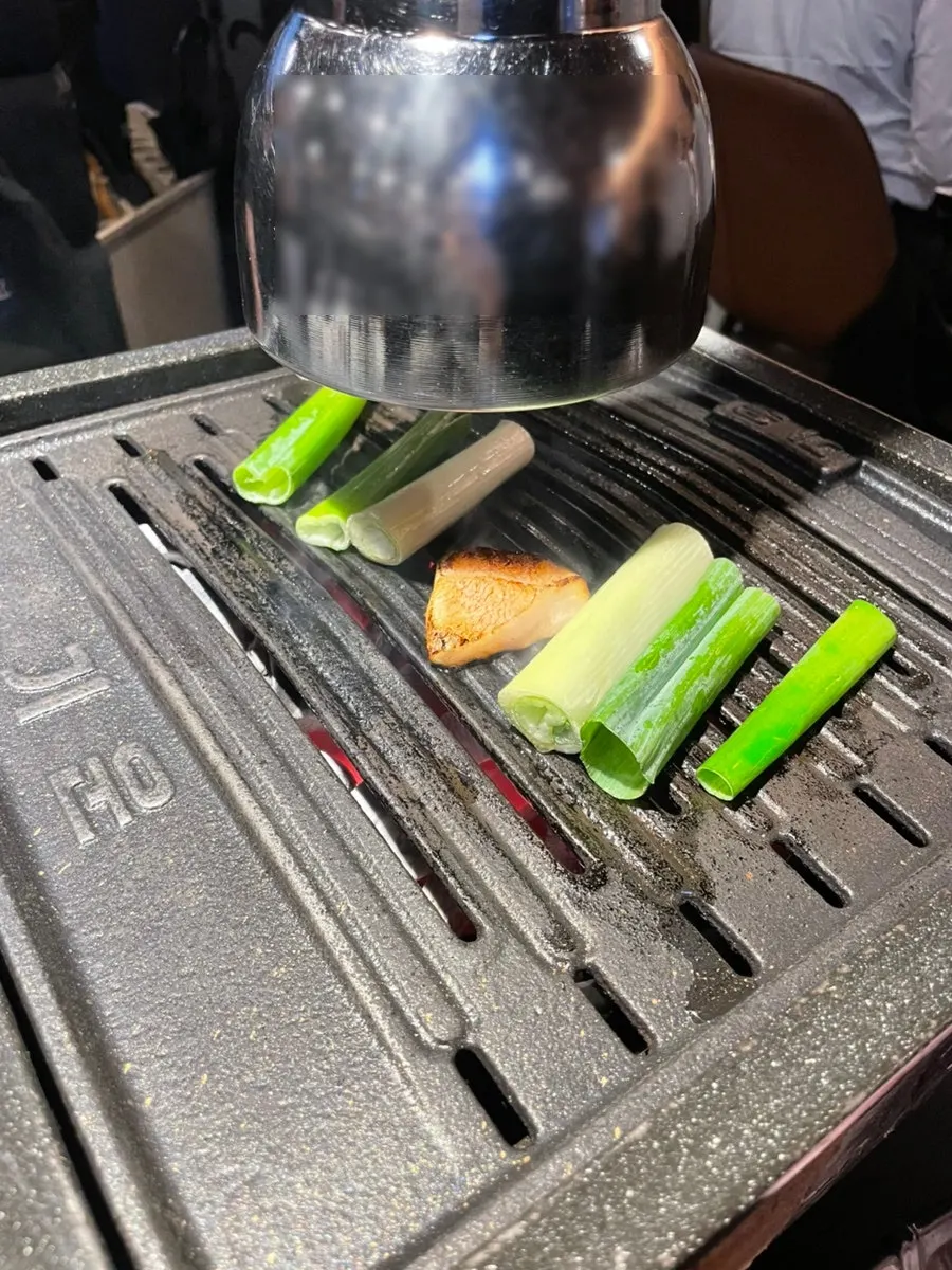굽기 전 갈비삼겹 근접 컷