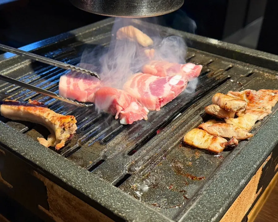 The additional serving of galbi samgyeopsal