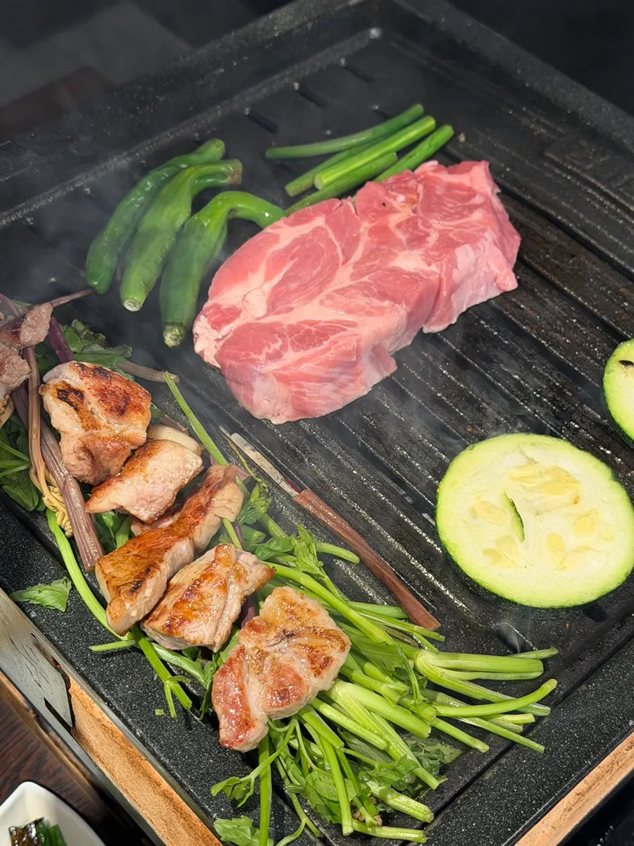 A plate of grilled vegetable sides