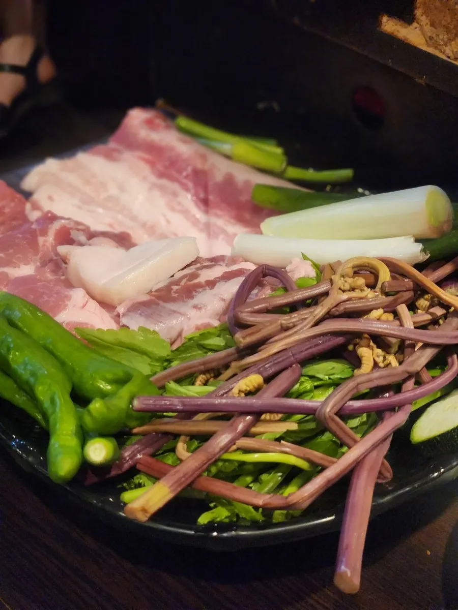 Donggiun Set with galbisamgyeop, pork neck, and skirt meat