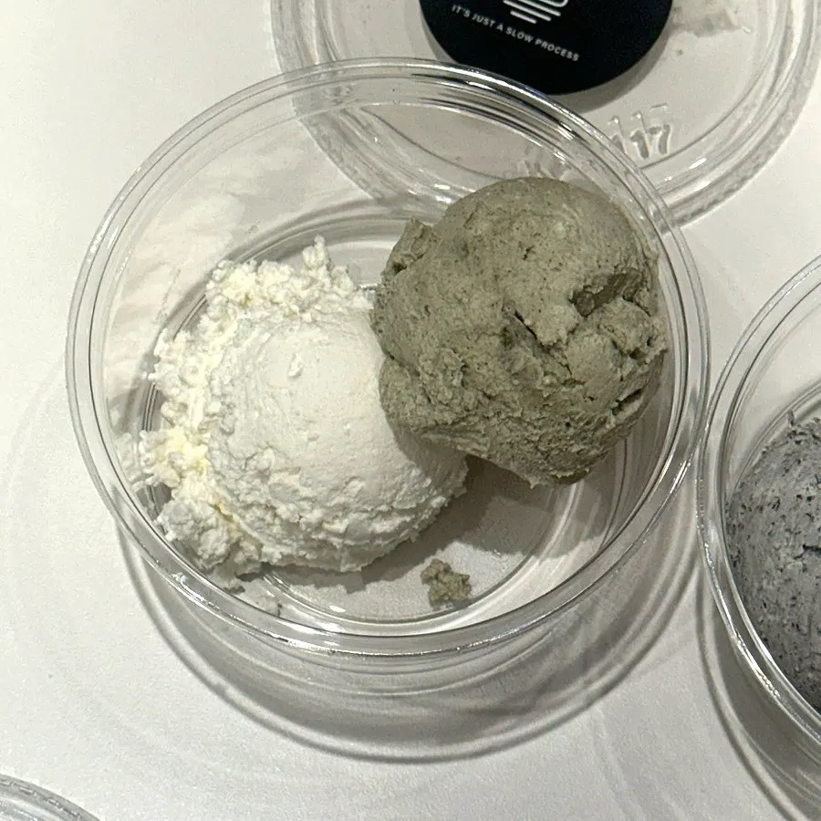 Double plain mugwort Greek yogurt