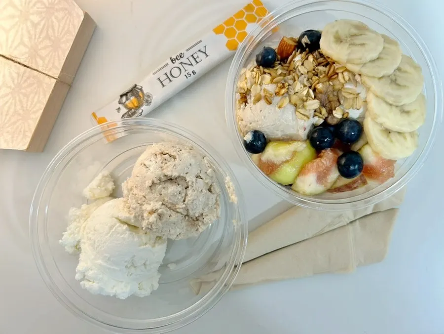 Plain-base chestnut double Greek yogurt