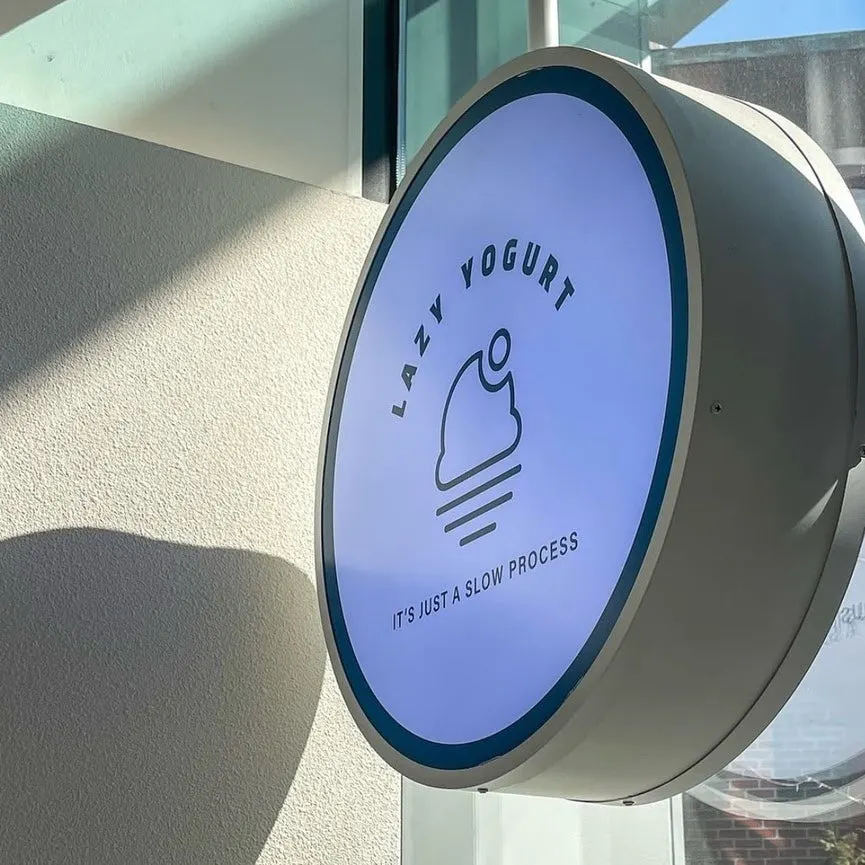 Exterior of Lazy Yogurt Gangnam
